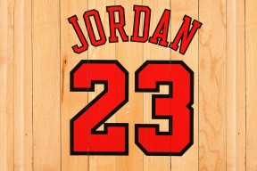 开云官网首页 -赛点之战NBA常规赛前瞻：杜兰特伤情更新，菲尼克斯太阳冲击零封纪录