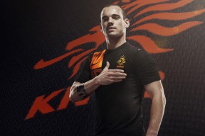 开云体育网页 -电竞赛场焦点！韩国队对阵中国队，关键一战，双方鏖战至最后一刻